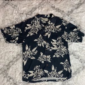 Tommy Bahama Black and White Button Down Size M